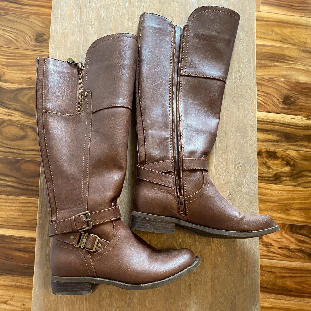 Guess Boots - Like New!